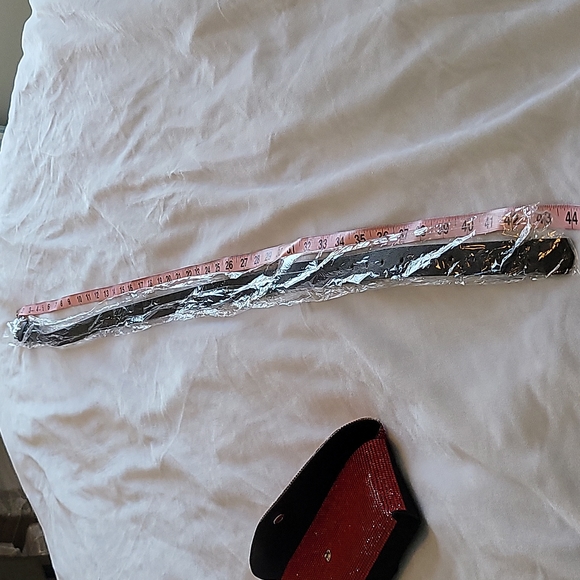 *NWT* Rhinestone Fanny Pack - Picture 12 of 17